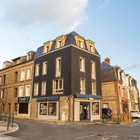 Appartement la belle vue le diamant des yeux mer et golf front mer à Étretat Extérieur photo